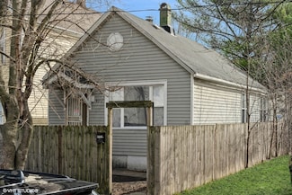 8331 S Buffalo Ave, Chicago, IL 60617