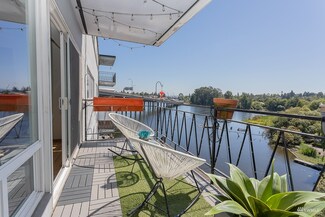 2524 Boyer Ave E Unit 324, Seattle, WA 98102