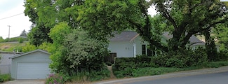 715 NW Ritchie St, Pullman, WA 99163