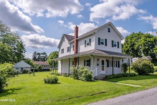 2227 Crawford Ave, Altoona, PA 16602