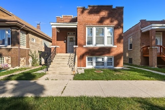 2523 S 58th Ct, Cicero, IL 60804