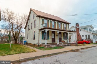 49 George St, Taneytown, MD 21787