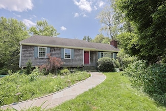 10 Prospect St, Topsfield, MA 01983