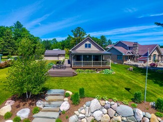 3856 Lakeland Dr, Cheboygan, MI 49721