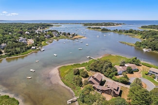 102 Nashawena St, Falmouth, MA 02540