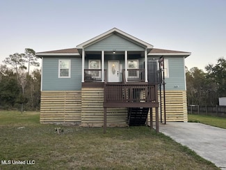 378 Woodman Ave, Pass Christian, MS 39571