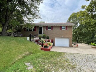 55 Hill Dr, Washington, WV 26181