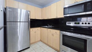 7210 NW 179th St Unit 106, Hialeah, FL 33015