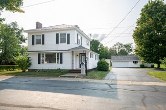 213 Park St, Wayland, MI 49348