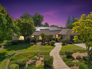 6372 N Benedict Ave, Fresno, CA 93711
