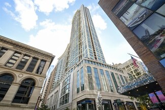 130 N Garland Ct Unit 903, Chicago, IL 60602