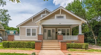541 S 6th St, Griffin, GA 30224