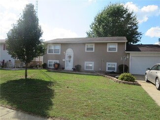 751 Covey Ct, Belpre, OH 45714