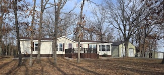 24752 Castle Rd, Hermitage, MO 65668