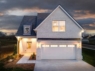 402 Maggie Ct, Chapel Hill, TN 37034