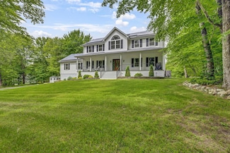 309 Quannacut Rd, Pine Bush, NY 12566