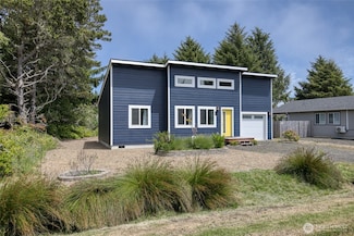 172 N Narwhal Loop NW, Ocean Shores, WA 98569