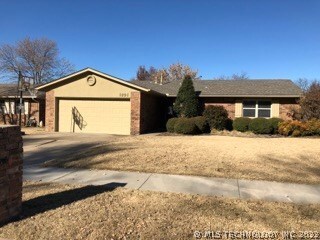 1804 W Gary St, Broken Arrow, OK 74012