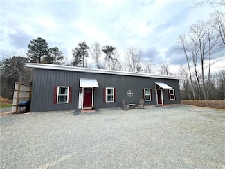 1964 N Carolina 134, Troy, NC 27371