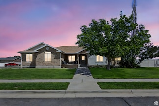 934 N 1385 W, Clearfield, UT 84015
