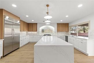 7616 Gossamer Wind St, Las Vegas, NV 89139
