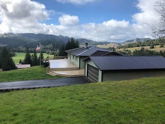 46093 Highway 242, Myrtle Point, OR 97458