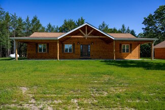 N11179 17th Ave, Necedah, WI 54646