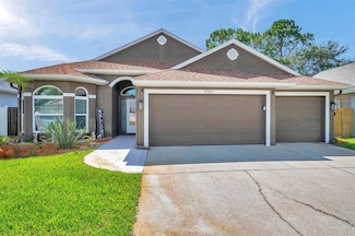 1747 Wood Brook St, Tarpon Springs, FL 34689