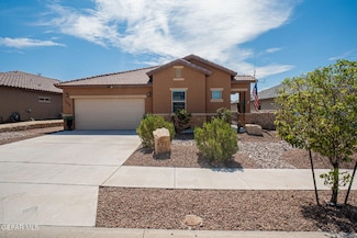 7876 Enchanted Path Dr, El Paso, TX 79911