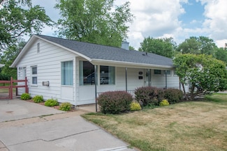 533 214th St, Dyer, IN 46311