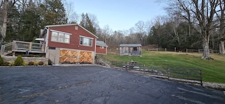 117 Russellville Rd, Southampton, MA 01073