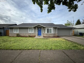 3289 Douglas Dr, Springfield, OR 97478