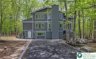 8210 Pine Grove, East Stroudsburg, PA 18301