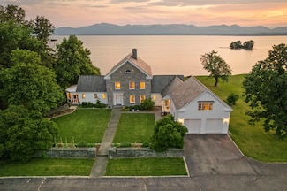 358 Lake Rd, Vergennes, VT 05491