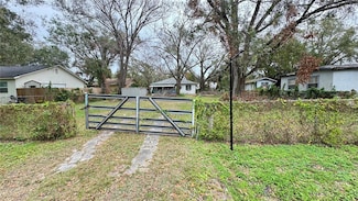 3007 N 73rd St, Tampa, FL 33619