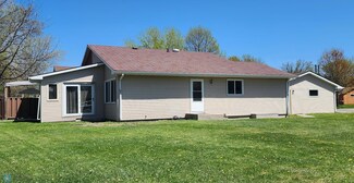 2319 Country Club Pkwy, Moorhead, MN 56560
