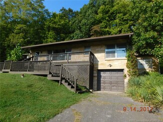 109 S Triangle Rd, Paoli, IN 47454