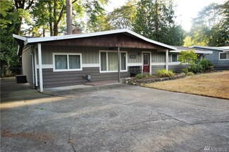 18445 SE 135th St, Renton, WA 98059