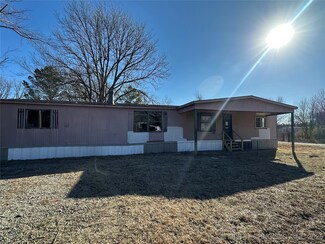 236 S Otis Ave, Dustin, OK 74839