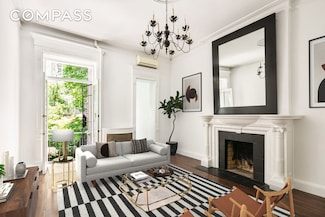 112 W 78th St Unit PARLOR, New York, NY 10024