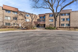 2600 Brookwood Unit 209, Rolling Meadows, IL 60008