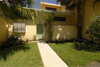 2840 S Oakland Forest Dr Unit 2902, Oakland Park, FL 33309