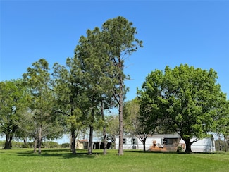 921 County Road 4728, Cumby, TX 75433