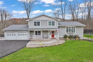 297 Church Rd, Putnam Valley, NY 10579