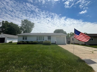 817 Park St, Perry, IA 50220