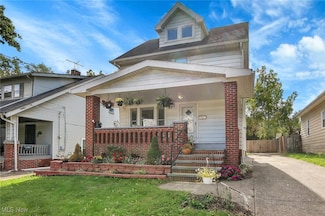 2501 Roanoke Ave, Cleveland, OH 44109