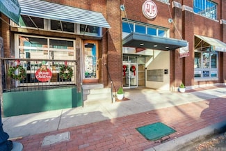 423 E 3rd St Unit 207, Little Rock, AR 72201