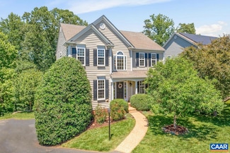 1418 Cedarwood Ct, Charlottesville, VA 22903