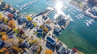 37 Ocean Ave Unit 6, Kennebunkport, ME 04046