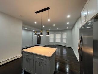 563 E 3rd St, Mount Vernon, NY 10553